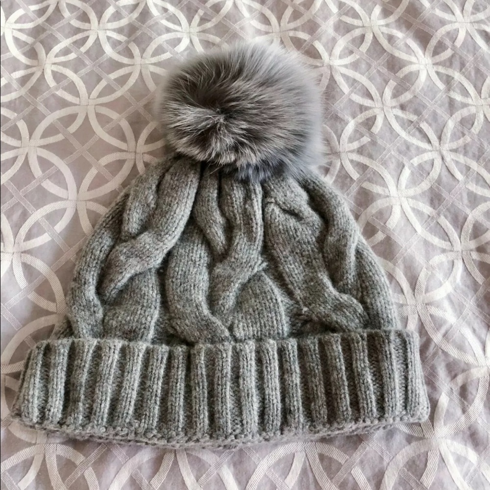 Loro piana cashmere winter hat with fox fur pom